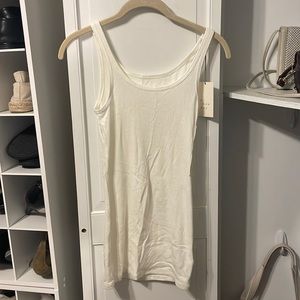 White ribbed tank size small